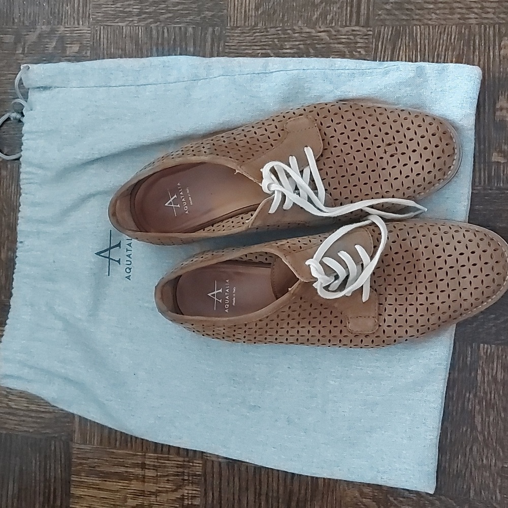 Aquatalia brown leather loafers for spring/summer